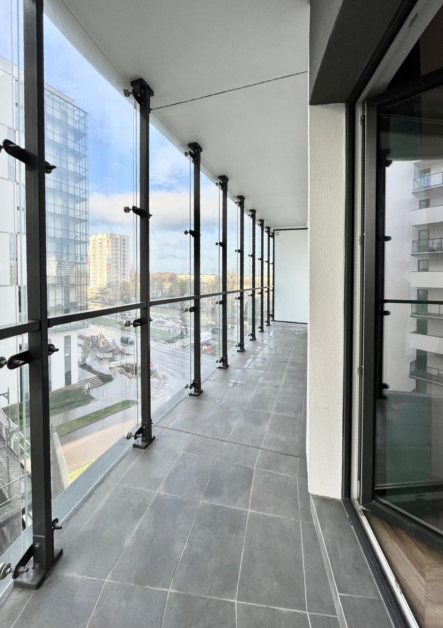 Warsaw Concierge Tower Apartment Exterior photo